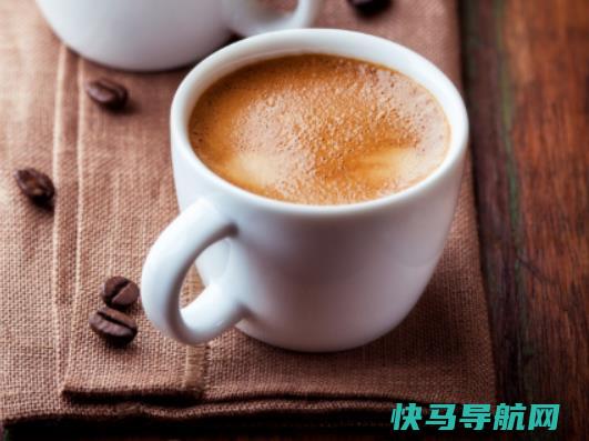 咖啡去冰好喝加冰好喝？咖啡去冰和热的哪个好喝一点