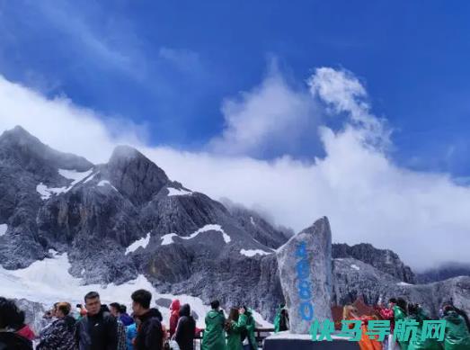 爬完玉龙雪山后呼吸困难怎么回事？爬完玉龙雪山发烧正常吗
